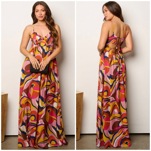 Elegant Blue Maxi Dress with Flowing Silhouette and Floral Print - Picture 5 of 6